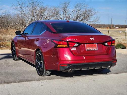 2024 Nissan Altima SR FWD