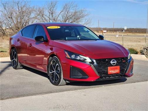 2024 Nissan Altima SR FWD