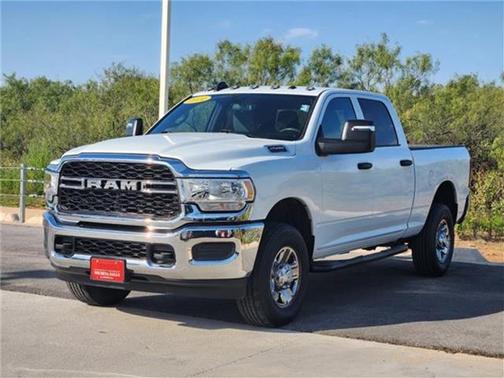 2024 RAM 2500 Tradesman Crew Cab 4x4 6'4' Box