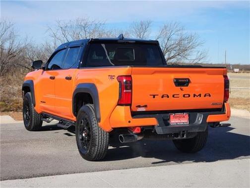 2025 Toyota Tacoma Hybrid TRD Off Road