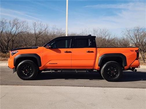 2025 Toyota Tacoma Hybrid TRD Off Road