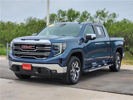 2024 GMC Sierra 1500 SLT