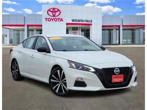 2021 Nissan Altima SR FWD