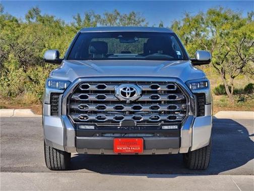 2024 Toyota Tundra Platinum