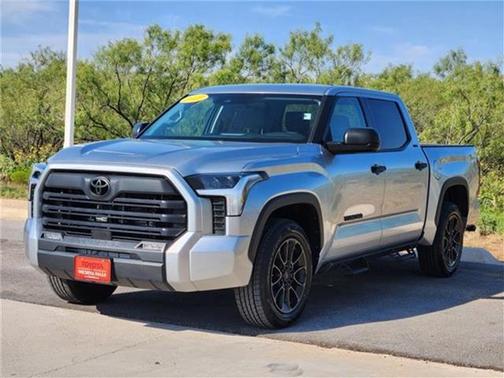 2022 Toyota Tundra SR5