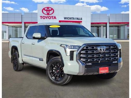 2025 Toyota Tundra Platinum