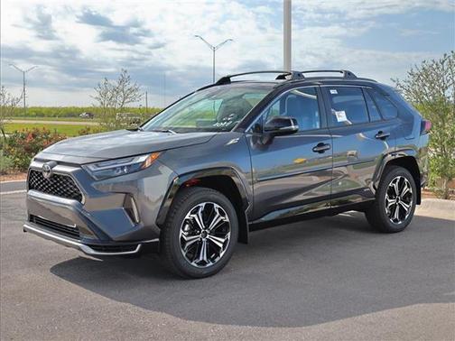 2025 Toyota RAV4 Hybrid SE