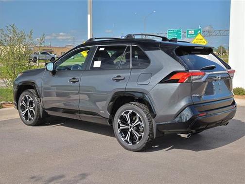 2025 Toyota RAV4 Hybrid SE