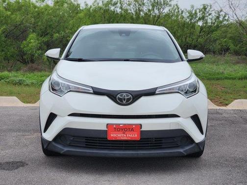 Blizzard Pearl 2019 Toyota C-HR LE