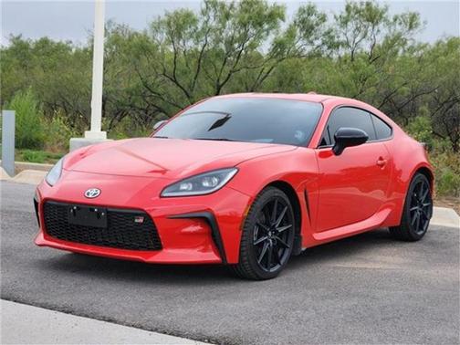 2025 Toyota GR86 Premium