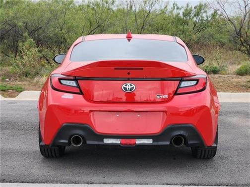 2025 Toyota GR86 Premium