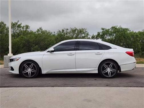 2022 Honda Accord Touring 2.0T