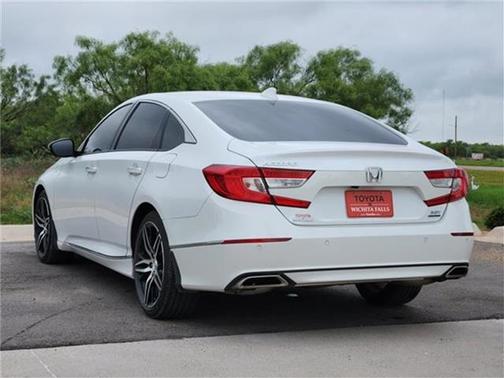 2022 Honda Accord Touring 2.0T