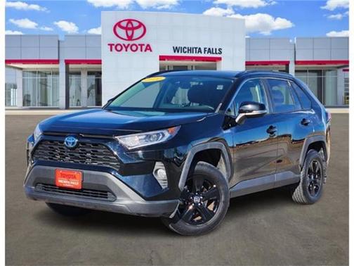 2020 Toyota RAV4 Hybrid XLE