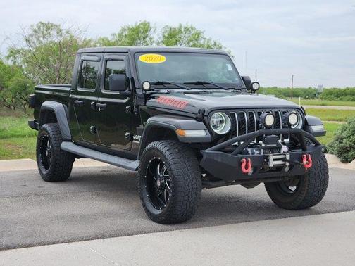 Black Clearcoat 2020 Jeep Gladiator Overland