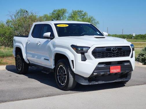 Ice Cap 2024 Toyota Tacoma TRD Sport
