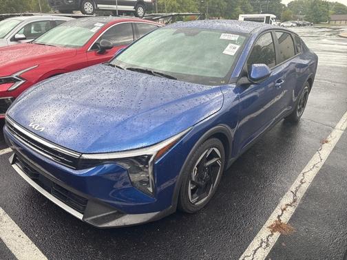 2025 Kia K4 EX