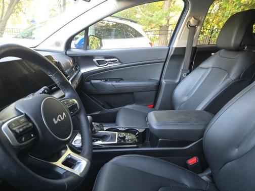 2025 Kia Sportage EX