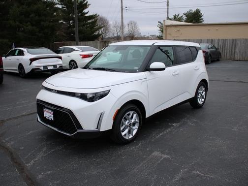 2024 Kia Soul LX