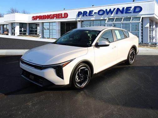2025 Kia K4 EX