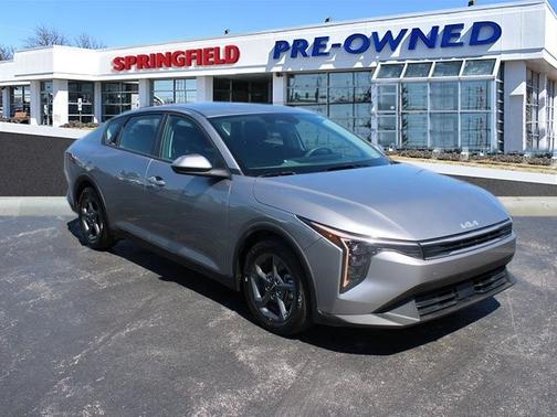 2025 Kia K4 LX