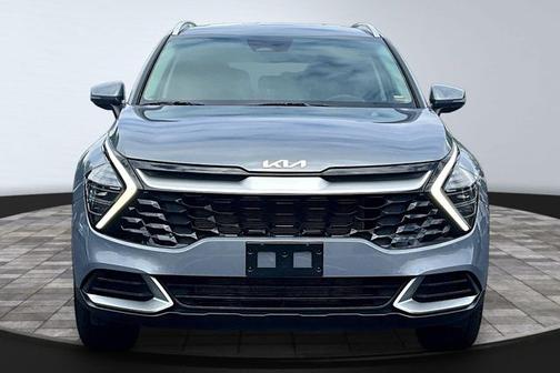 Silver 2025 Kia Sportage EX