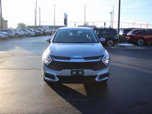 2024 Kia Sportage LX