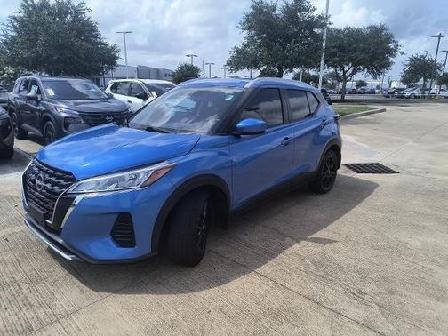Electric Blue Metallic 2024 Nissan Kicks SV