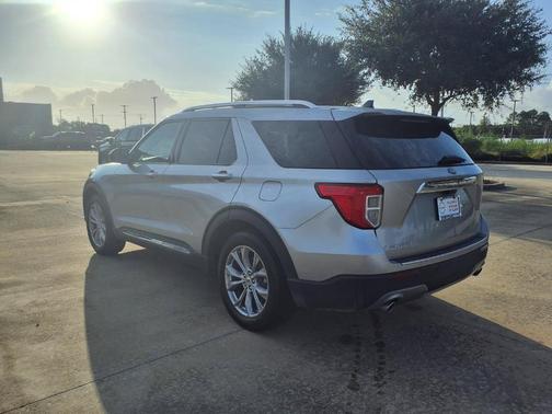 Silver Metallic 2024 Ford Explorer Limited