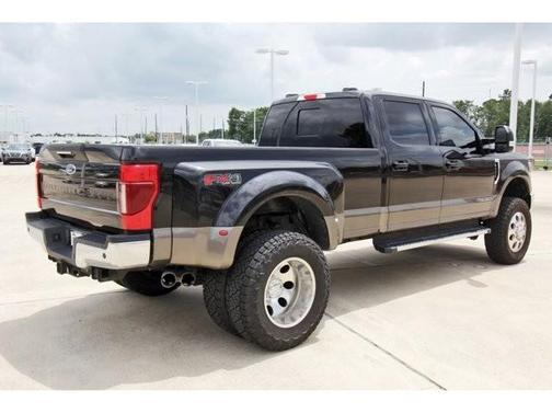 2022 Ford F-350 Lariat Super Duty
