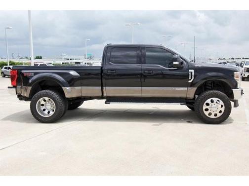 2022 Ford F-350 Lariat Super Duty