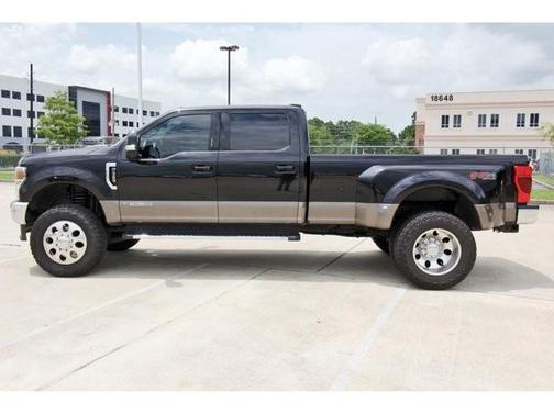 2022 Ford F-350 Lariat Super Duty