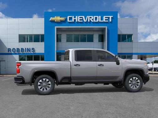 2026 Chevrolet Silverado 2500 Custom