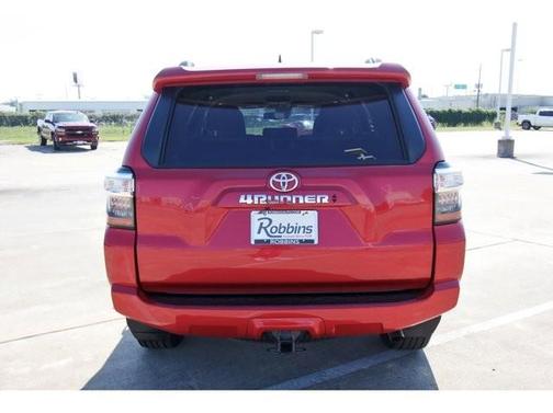 2022 Toyota 4Runner SR5