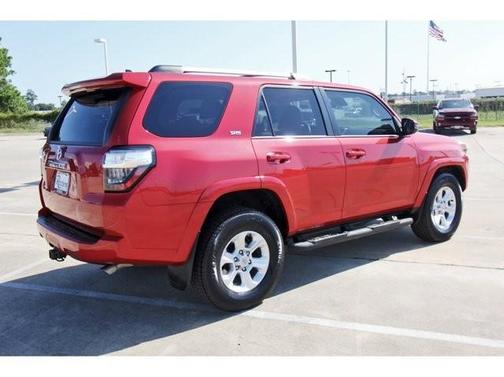 2022 Toyota 4Runner SR5