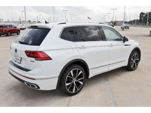 2022 Volkswagen Tiguan 2.0T SEL R-Line