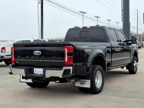 2026 Ford F-350 Lariat Super Duty