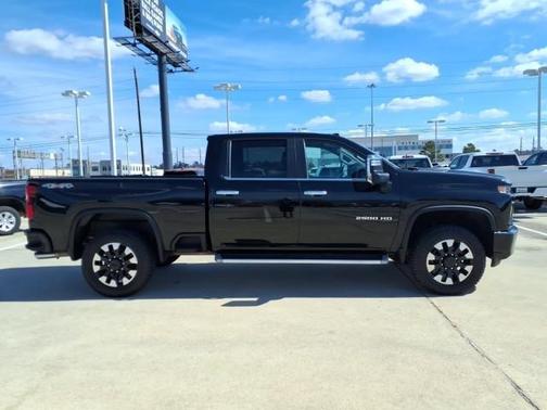 2023 Chevrolet Silverado 2500 Custom