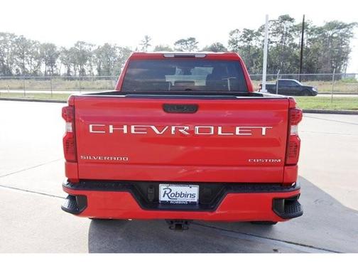 2023 Chevrolet Silverado 1500 Custom