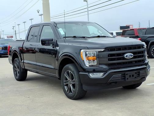 Black 2022 Ford F-150 Lariat