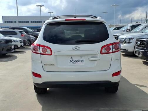 2012 Hyundai SANTA FE SE