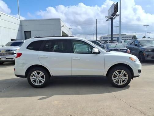 2012 Hyundai SANTA FE SE