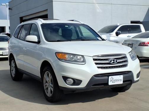 2012 Hyundai SANTA FE SE