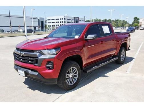 2024 Chevrolet Colorado LT