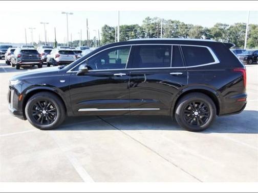 2023 Cadillac XT6 Luxury FWD