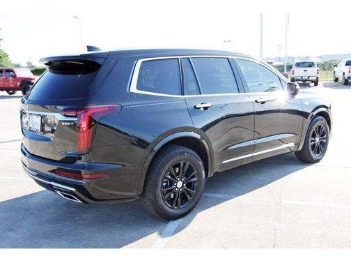 2023 Cadillac XT6 Luxury FWD