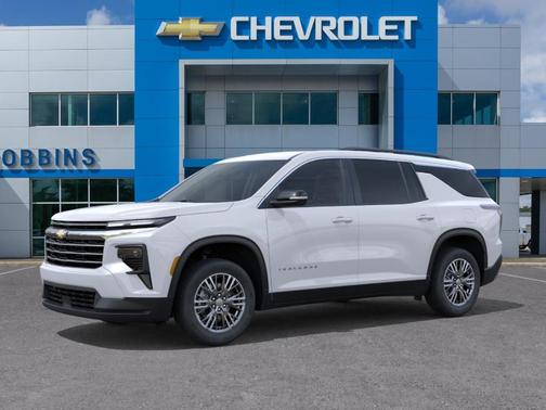 White 2026 Chevrolet Traverse LT