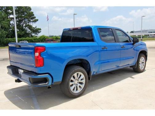 2023 Chevrolet Silverado 1500 Custom