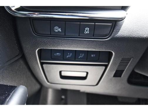 2024 Mazda Mazda3 FWD w/Preferred Package