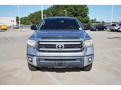 2014 Toyota Tundra SR5